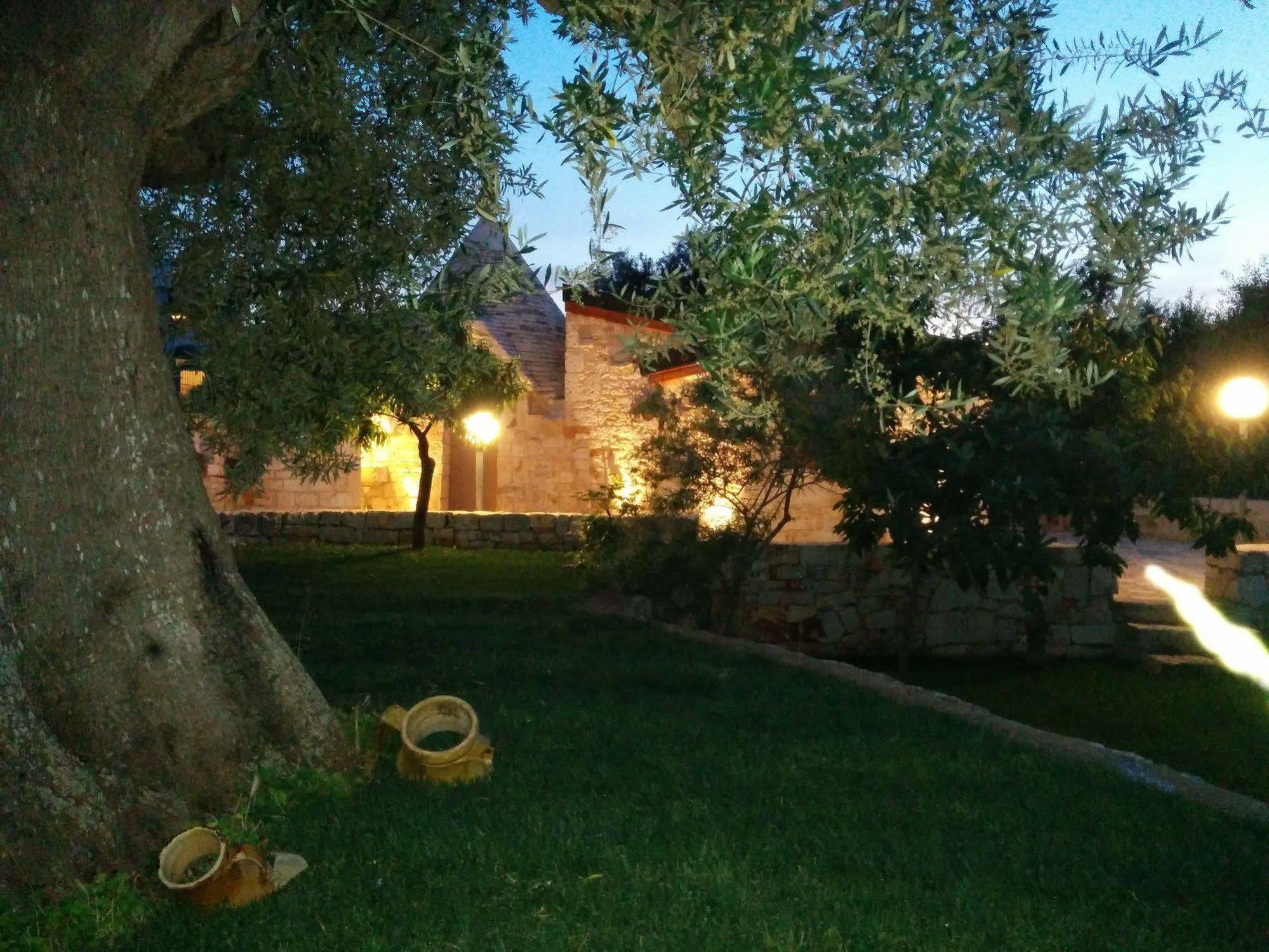 Il Giardino Degli Ulivi Bed and Breakfast Castellana Grotte Buitenkant foto